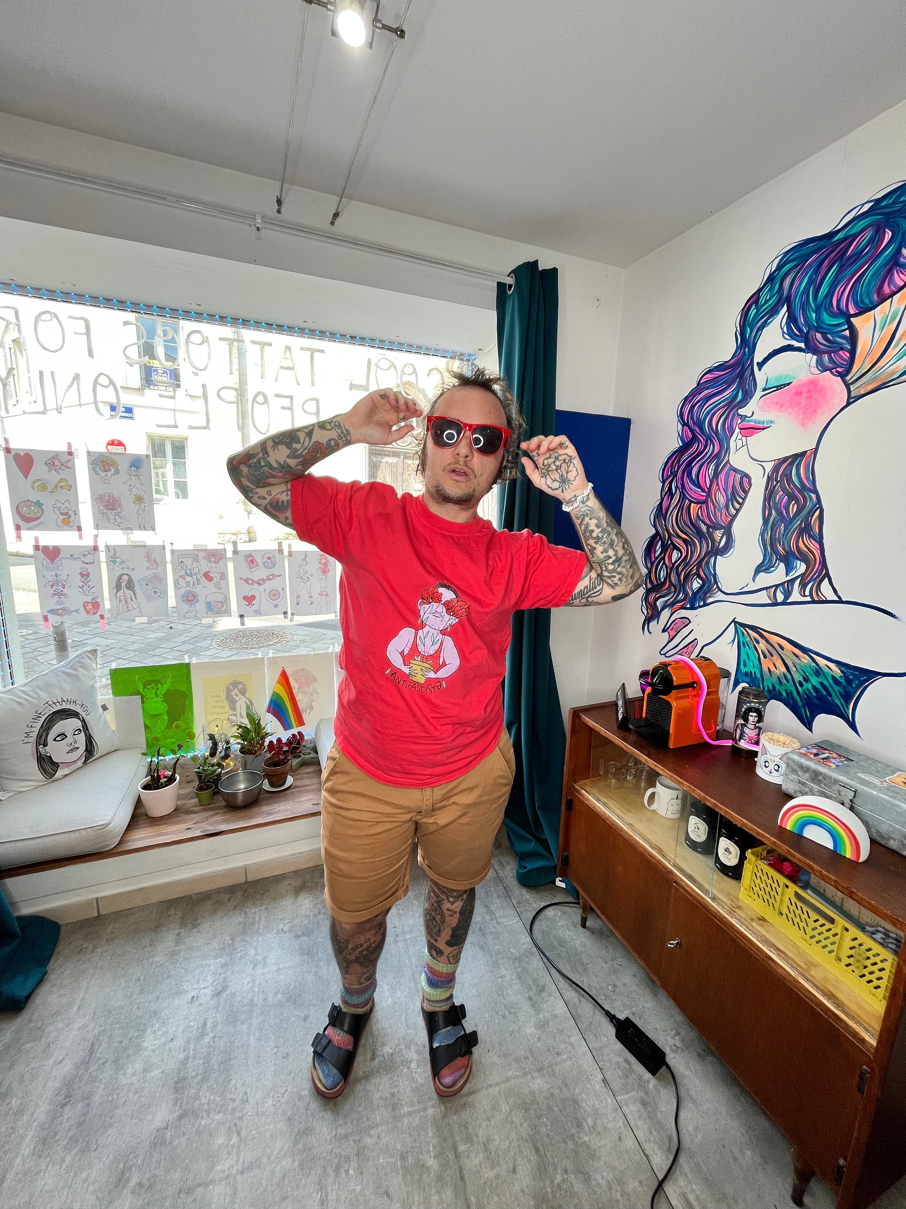 Antifascist Boy - unisex heavyweight T-Shirt - 4 colors