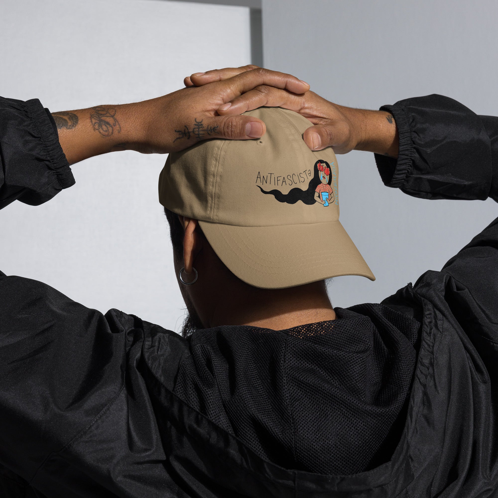 Antifascistə Activist Hat - Art by Nicoz Balboa