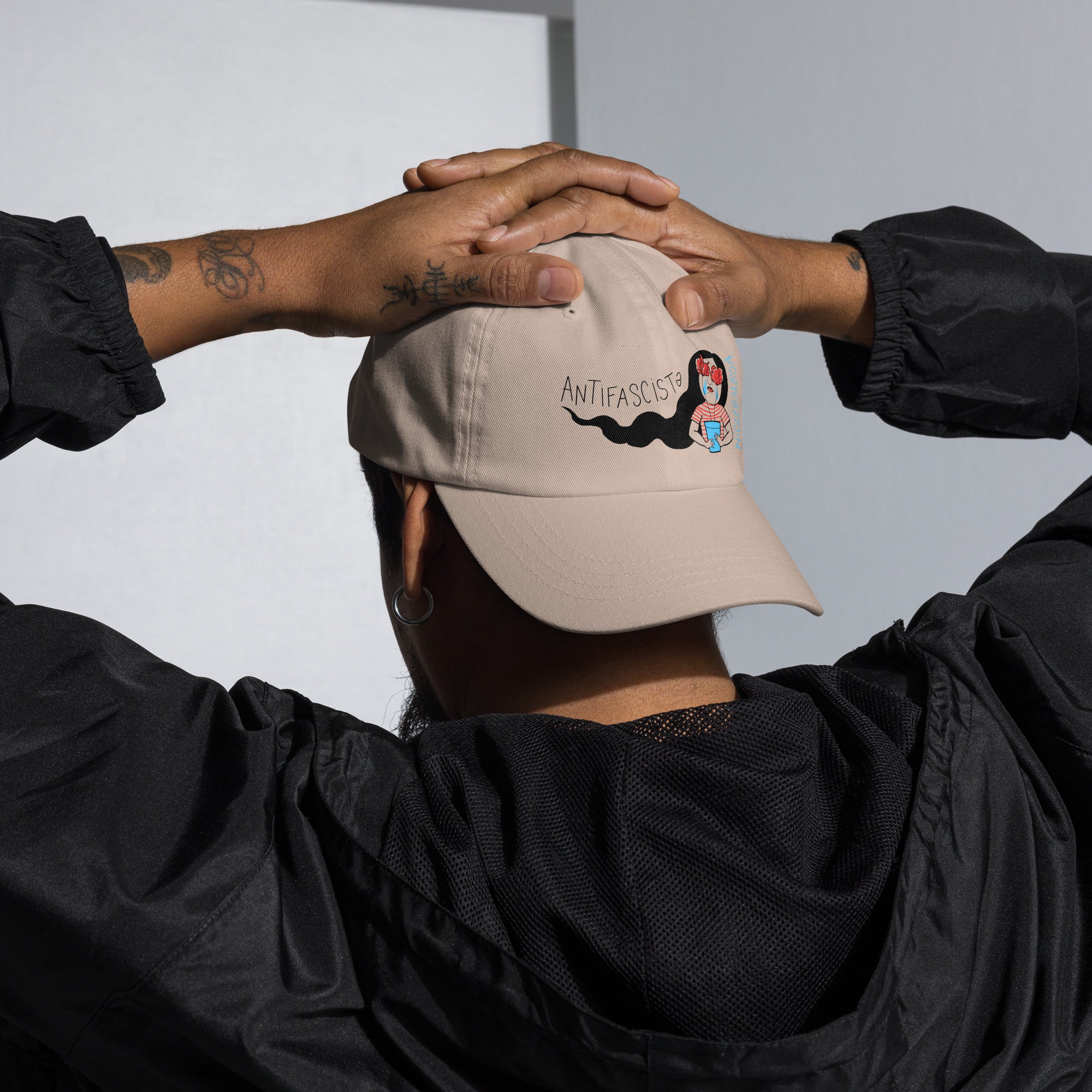 Antifascistə Activist Hat - Art by Nicoz Balboa
